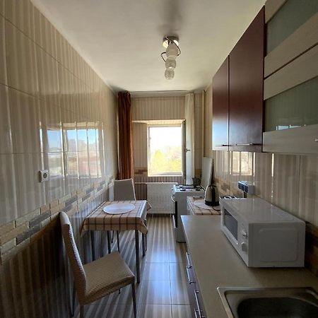 Le Garcon De Adi-Cosy,Quiet,Spatious Studio 布加勒斯特 外观 照片